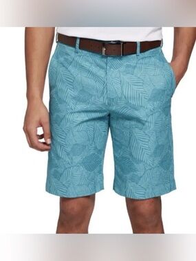 NWT Walter Hagen Perfect 11 Leaves Print Wavelite Teal 10” Short